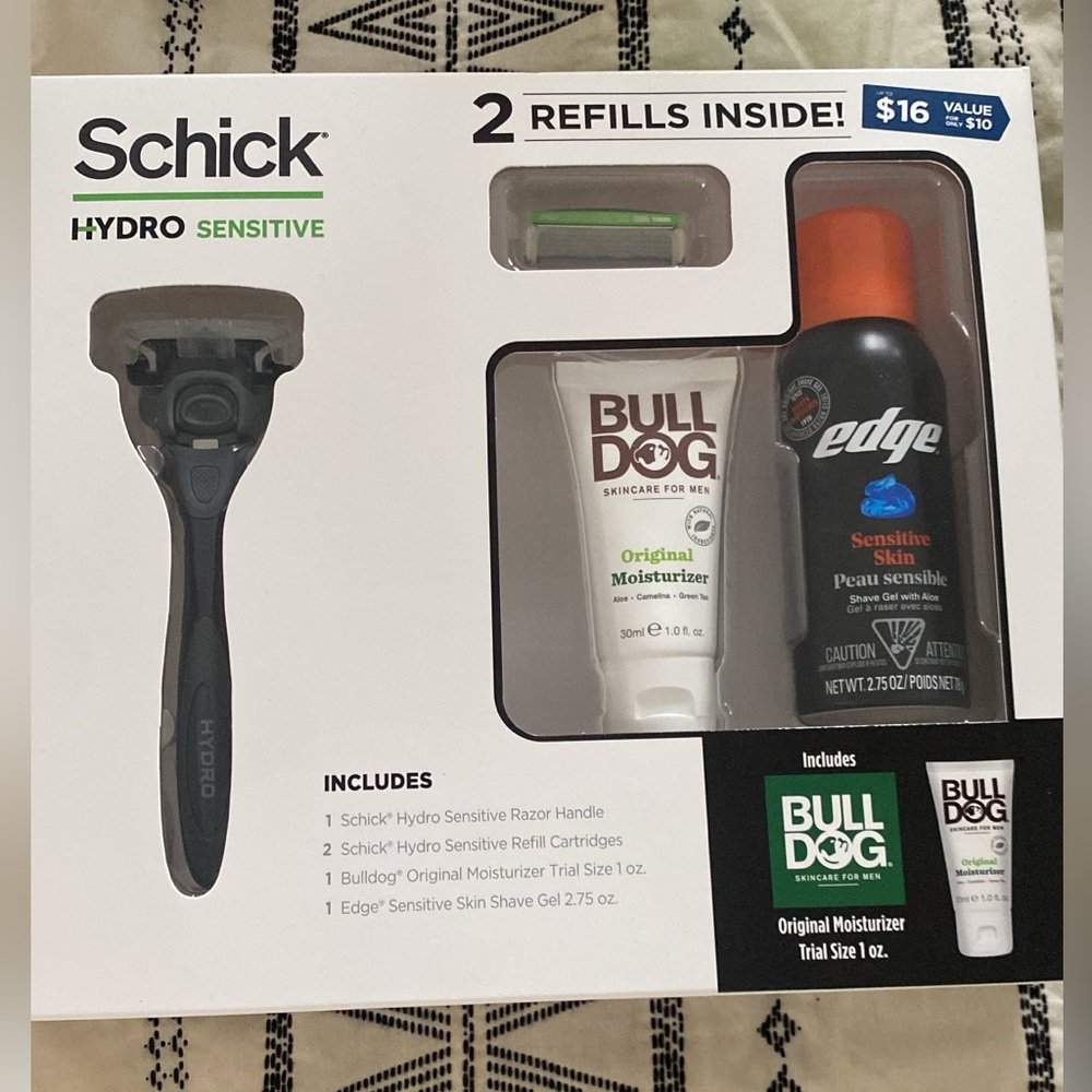 Schick Hydro Sensitive Shaving Kit with Black Razor